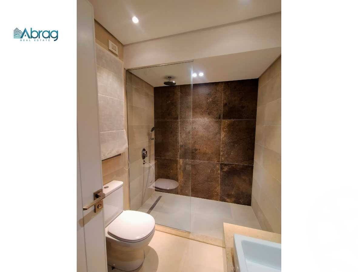 https://aqarmap.com.eg/en/listing/4331254-for-sale-cairo-el-sheikh-zayed-city-compounds-kmbwnd-fyldj-wyst-dr-llttwyr