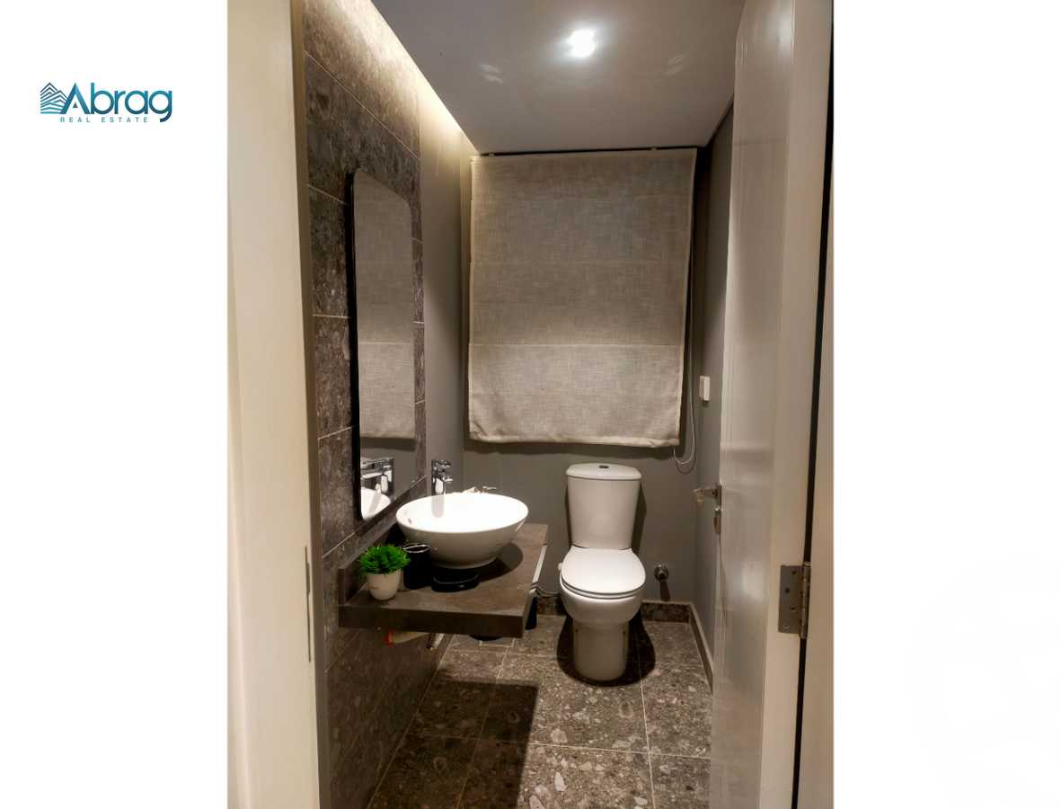 https://aqarmap.com.eg/en/listing/4331254-for-sale-cairo-el-sheikh-zayed-city-compounds-kmbwnd-fyldj-wyst-dr-llttwyr