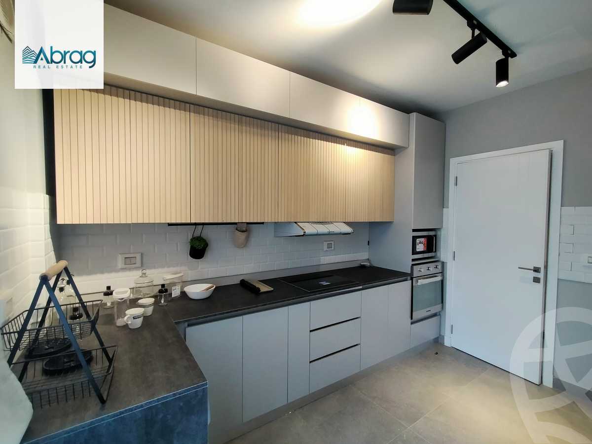 https://aqarmap.com.eg/en/listing/4331254-for-sale-cairo-el-sheikh-zayed-city-compounds-kmbwnd-fyldj-wyst-dr-llttwyr