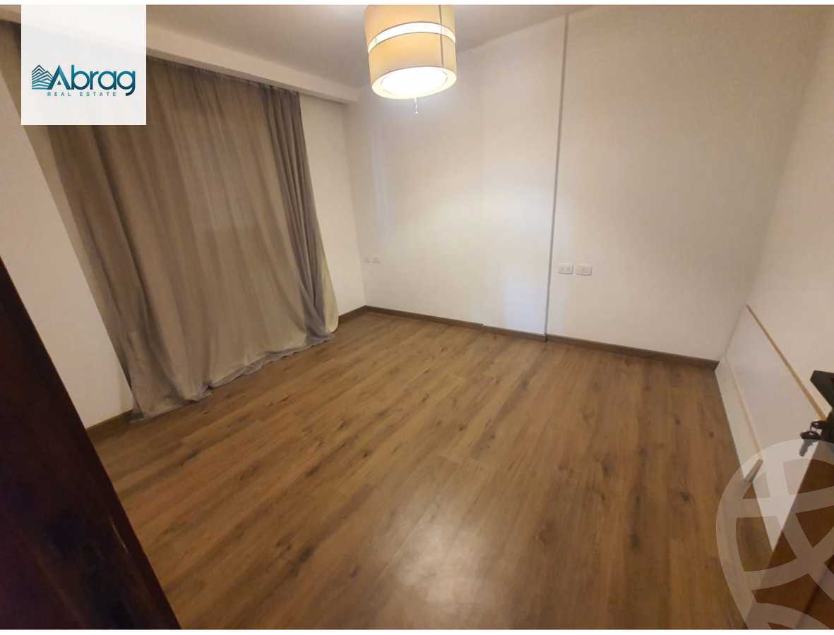 https://aqarmap.com.eg/ar/listing/4357365-for-sale-cairo-6th-of-october-compound-palm-parks