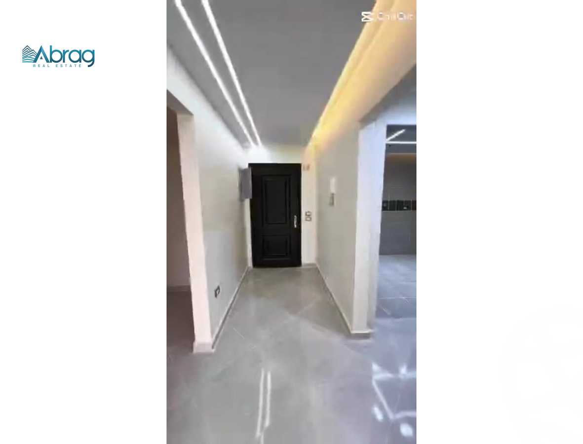 https://aqarmap.com.eg/en/listing/5231241-for-sale-cairo-el-sheikh-zayed-city-compounds-hadayek-el-mohandiseen