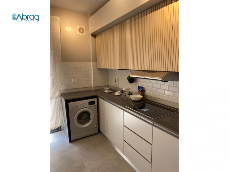 https://aqarmap.com.eg/ar/listing/3918906-for-sale-cairo-el-sheikh-zayed-city-compounds-kmbwnd-fyldj-wyst-dr-llttwyr