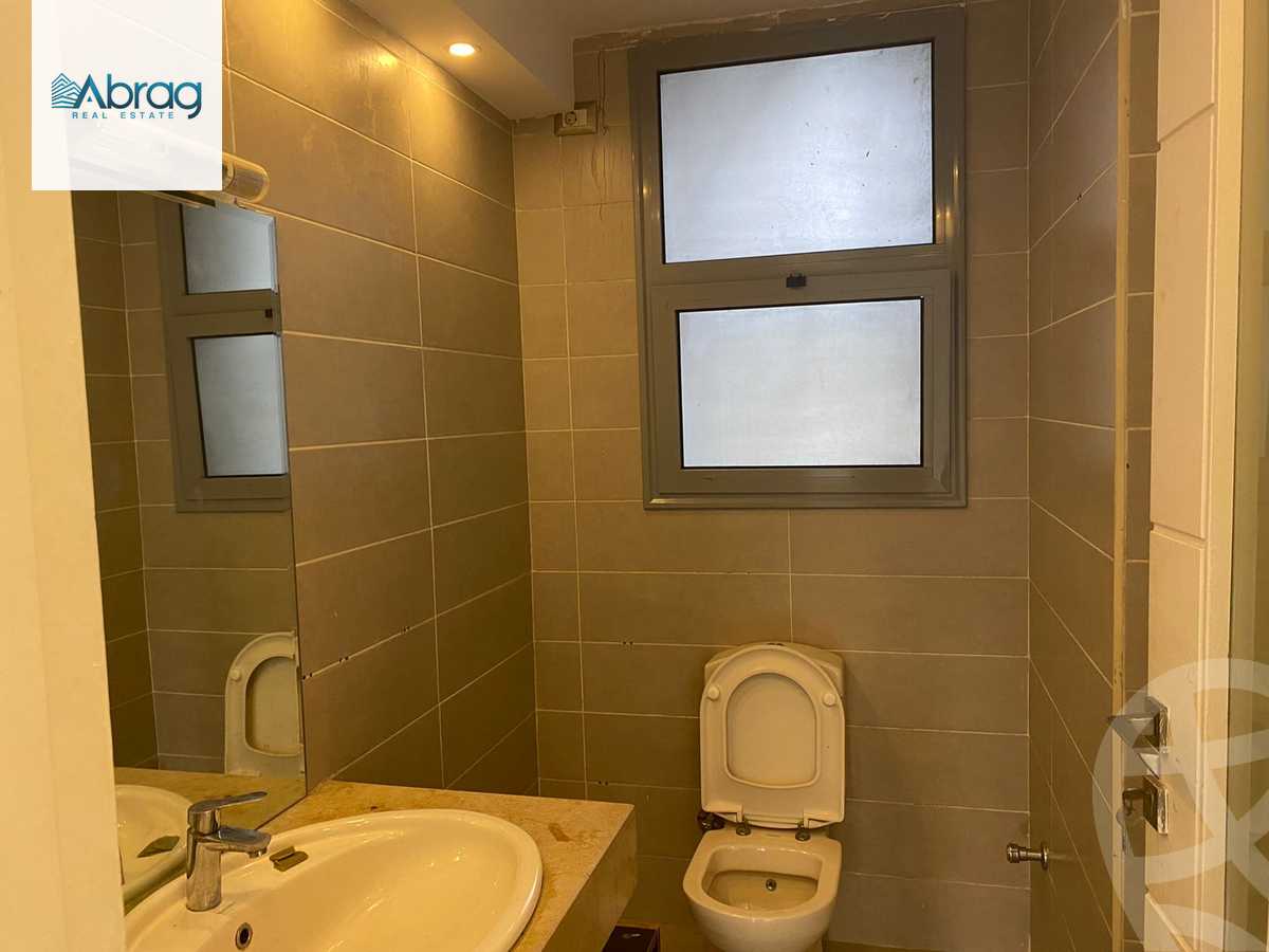 https://aqarmap.com.eg/en/listing/4031573-for-rent-cairo-6th-of-october-compound-palm-parks