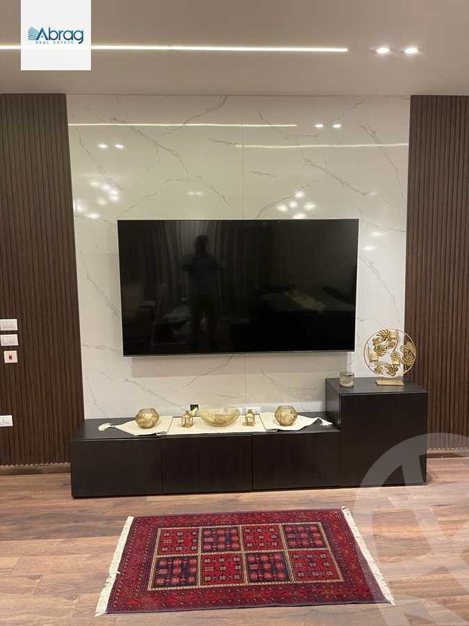 https://aqarmap.com.eg/en/listing/4036006-for-sale-cairo-6th-of-october-compound-october-plaza