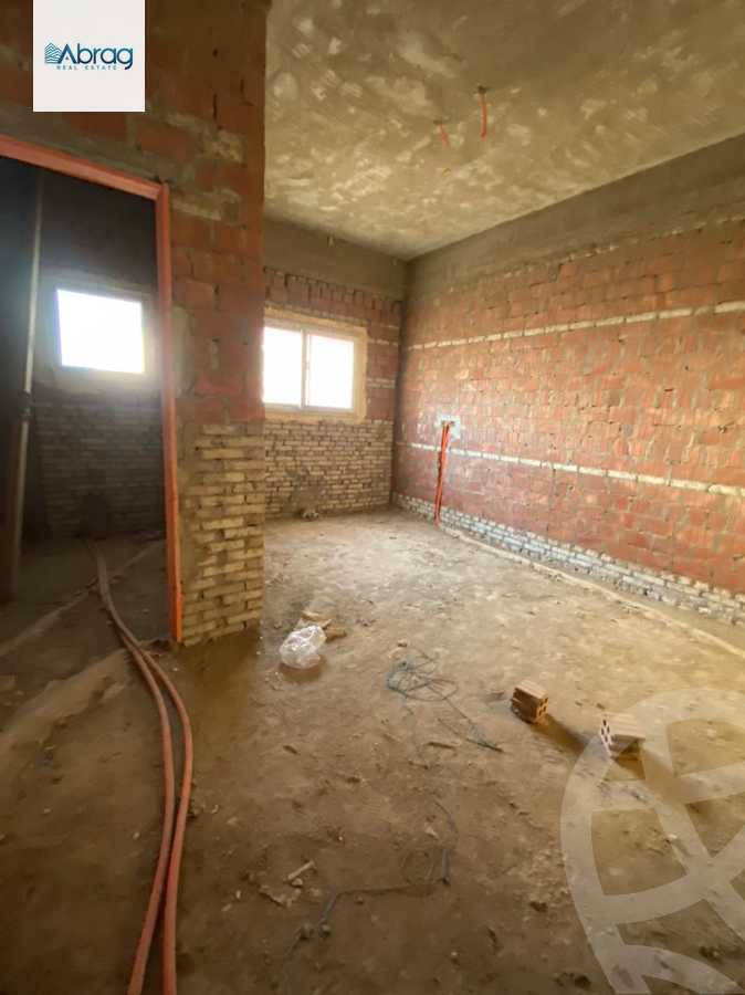 https://aqarmap.com.eg/ar/listing/4073068-for-sale-cairo-el-sheikh-zayed-city-el-hay-eltaseaa-area-3