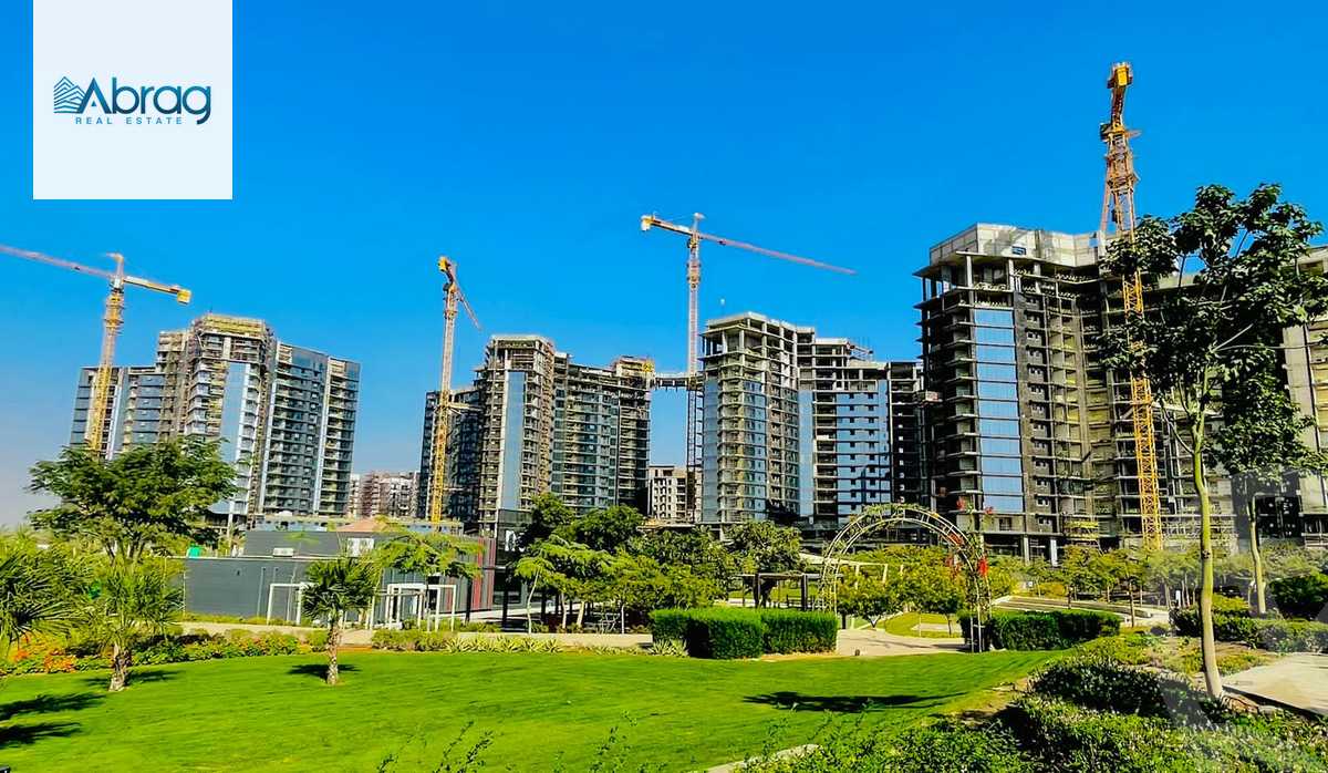https://aqarmap.com.eg/ar/listing/4073176-for-sale-cairo-el-sheikh-zayed-city-compounds-brj-zyd-wr-llttwyr