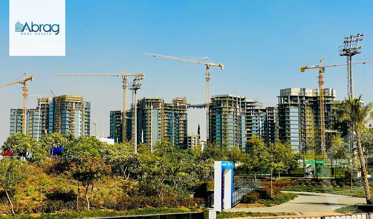 https://aqarmap.com.eg/ar/listing/4073176-for-sale-cairo-el-sheikh-zayed-city-compounds-brj-zyd-wr-llttwyr