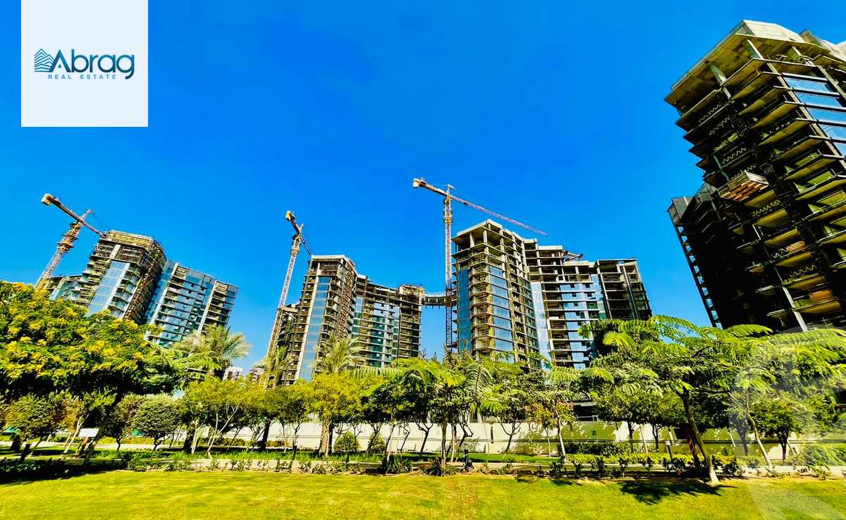 https://aqarmap.com.eg/ar/listing/4073176-for-sale-cairo-el-sheikh-zayed-city-compounds-brj-zyd-wr-llttwyr