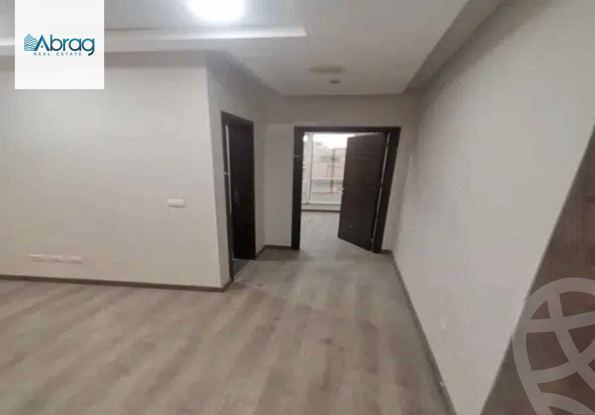 https://aqarmap.com.eg/en/listing/4188674-for-sale-cairo-el-sheikh-zayed-city-compounds-tryfywm-zyd-nm-llttwyr