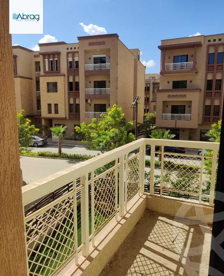 https://aqarmap.com.eg/en/listing/4207764-for-sale-cairo-6th-of-october-compound-green-5