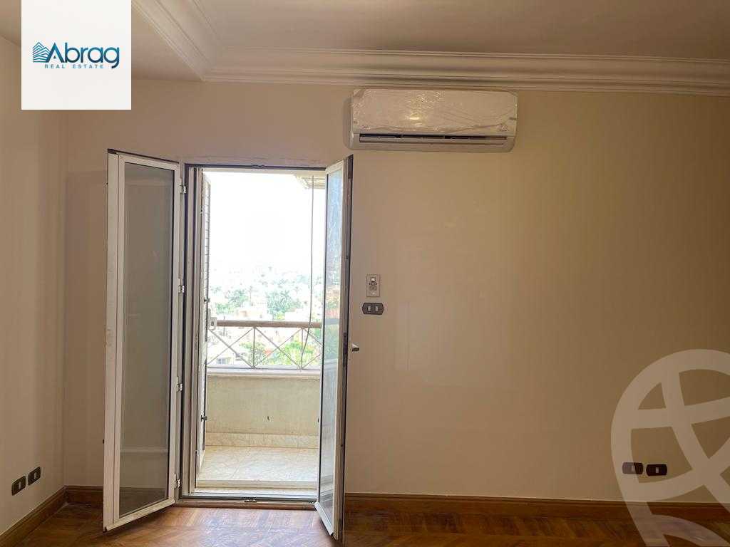 https://aqarmap.com.eg/en/listing/4208122-for-sale-cairo-el-sheikh-zayed-city-compounds-in-sheikh-zayed-zayed-2000