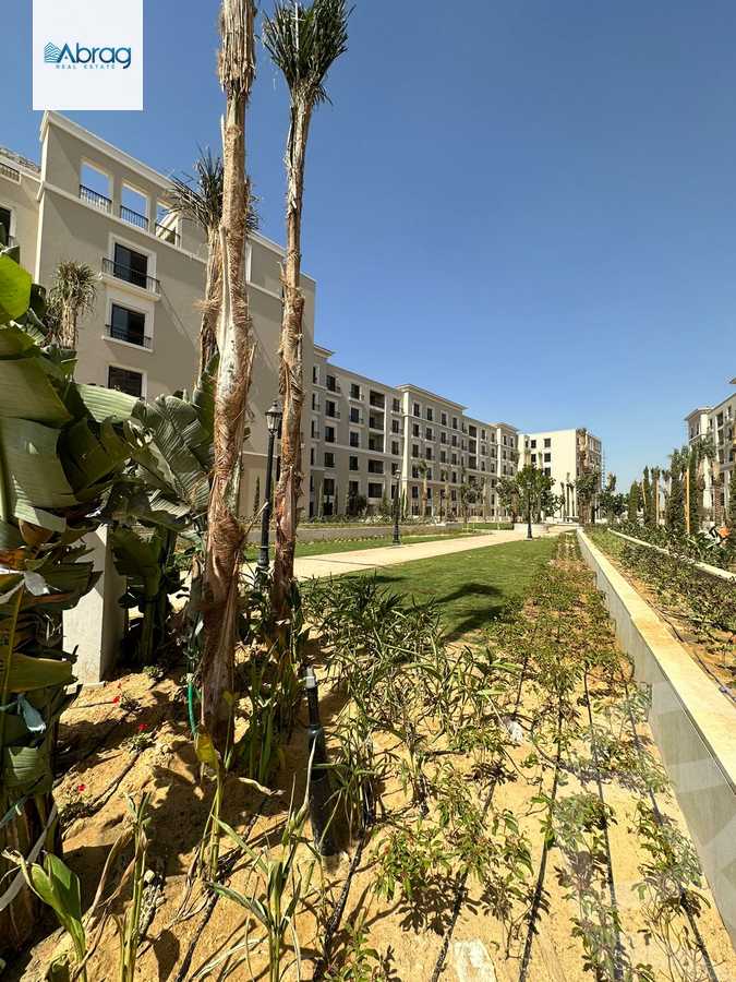 https://aqarmap.com.eg/en/listing/4249575-for-sale-cairo-el-sheikh-zayed-city-compounds-kmbwnd-fyldj-wyst-dr-llttwyr