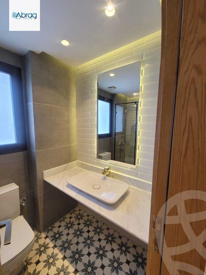 https://aqarmap.com.eg/en/listing/4362743-for-sale-cairo-el-sheikh-zayed-city-compounds-kmbwnd-wn-16-swdyk
