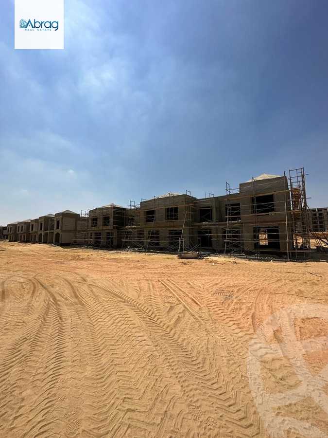 https://aqarmap.com.eg/en/listing/4376504-for-sale-cairo-el-sheikh-zayed-city-compounds-kmbwnd-fyldj-wyst-dr-llttwyr