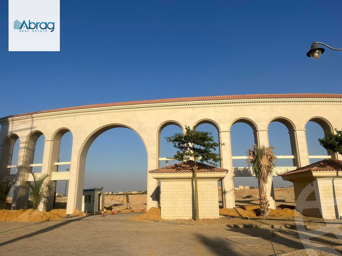 https://aqarmap.com.eg/en/listing/4376504-for-sale-cairo-el-sheikh-zayed-city-compounds-kmbwnd-fyldj-wyst-dr-llttwyr