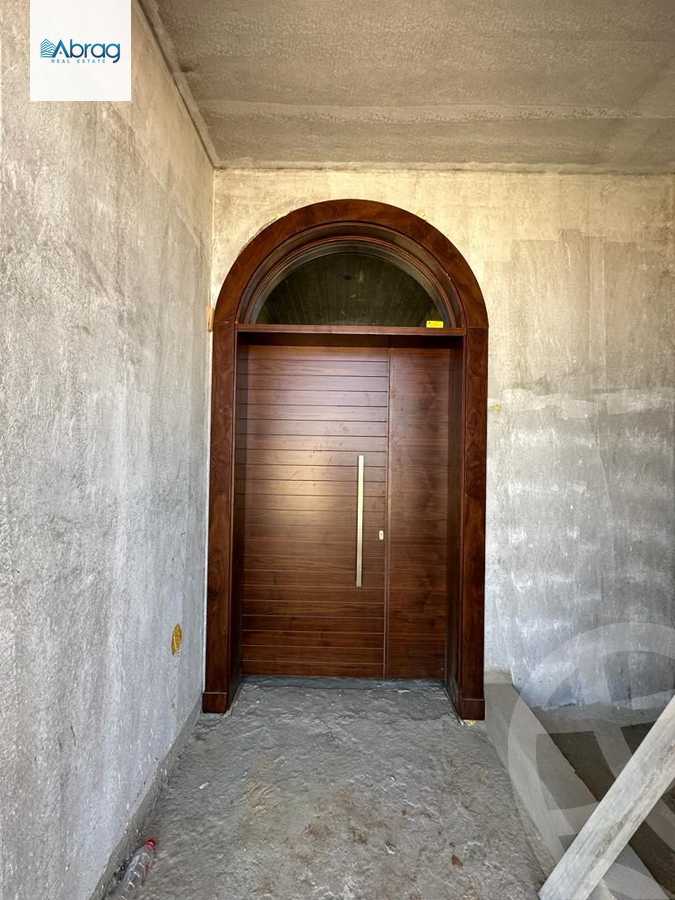 https://aqarmap.com.eg/en/listing/4376504-for-sale-cairo-el-sheikh-zayed-city-compounds-kmbwnd-fyldj-wyst-dr-llttwyr