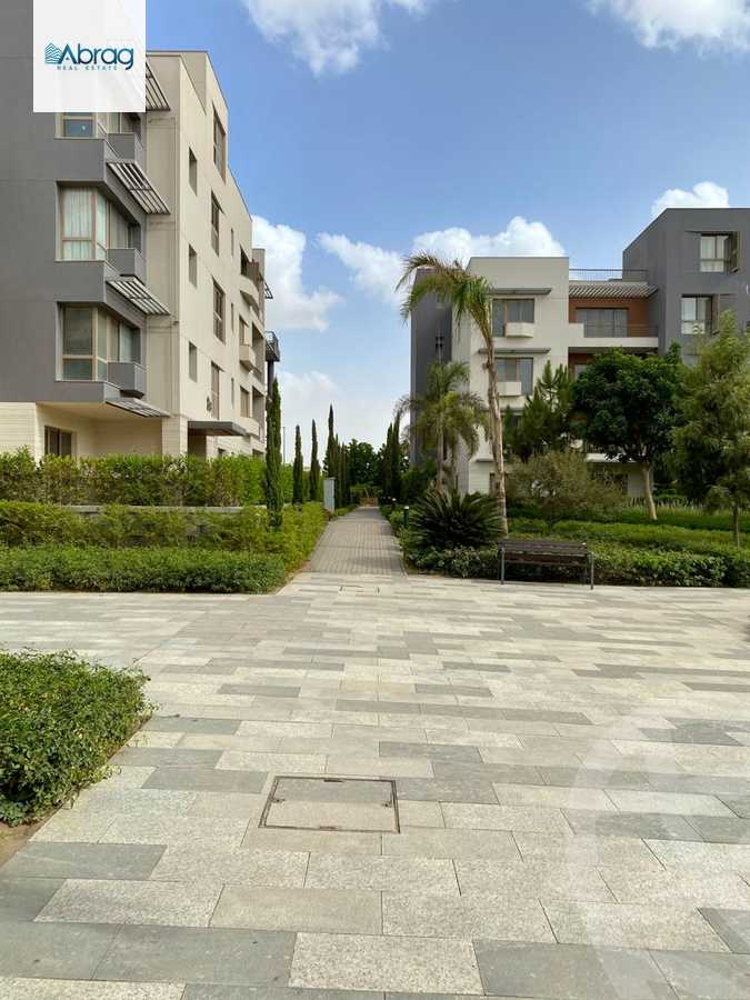 https://aqarmap.com.eg/en/listing/4378863-for-sale-cairo-6th-of-october-compound-aeon