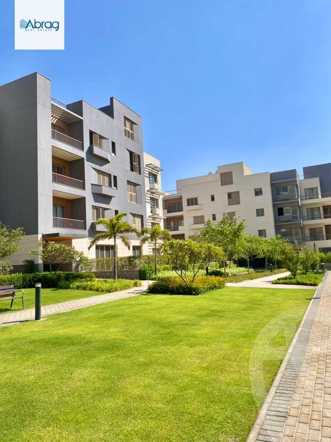 https://aqarmap.com.eg/en/listing/4378863-for-sale-cairo-6th-of-october-compound-aeon