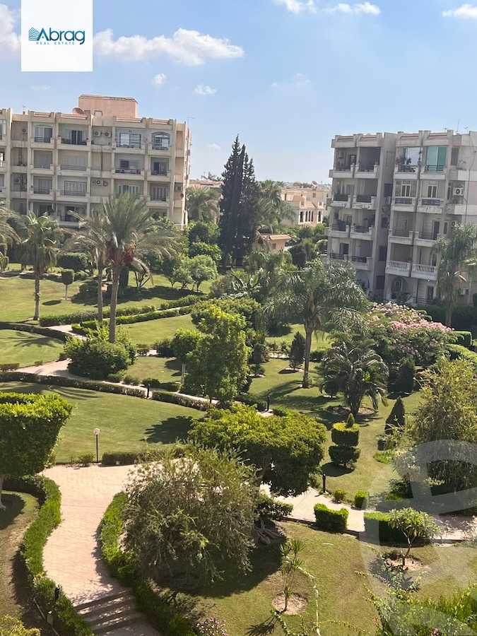 https://aqarmap.com.eg/ar/listing/4378877-for-sale-cairo-el-sheikh-zayed-city-compounds-in-sheikh-zayed-zayed-2000