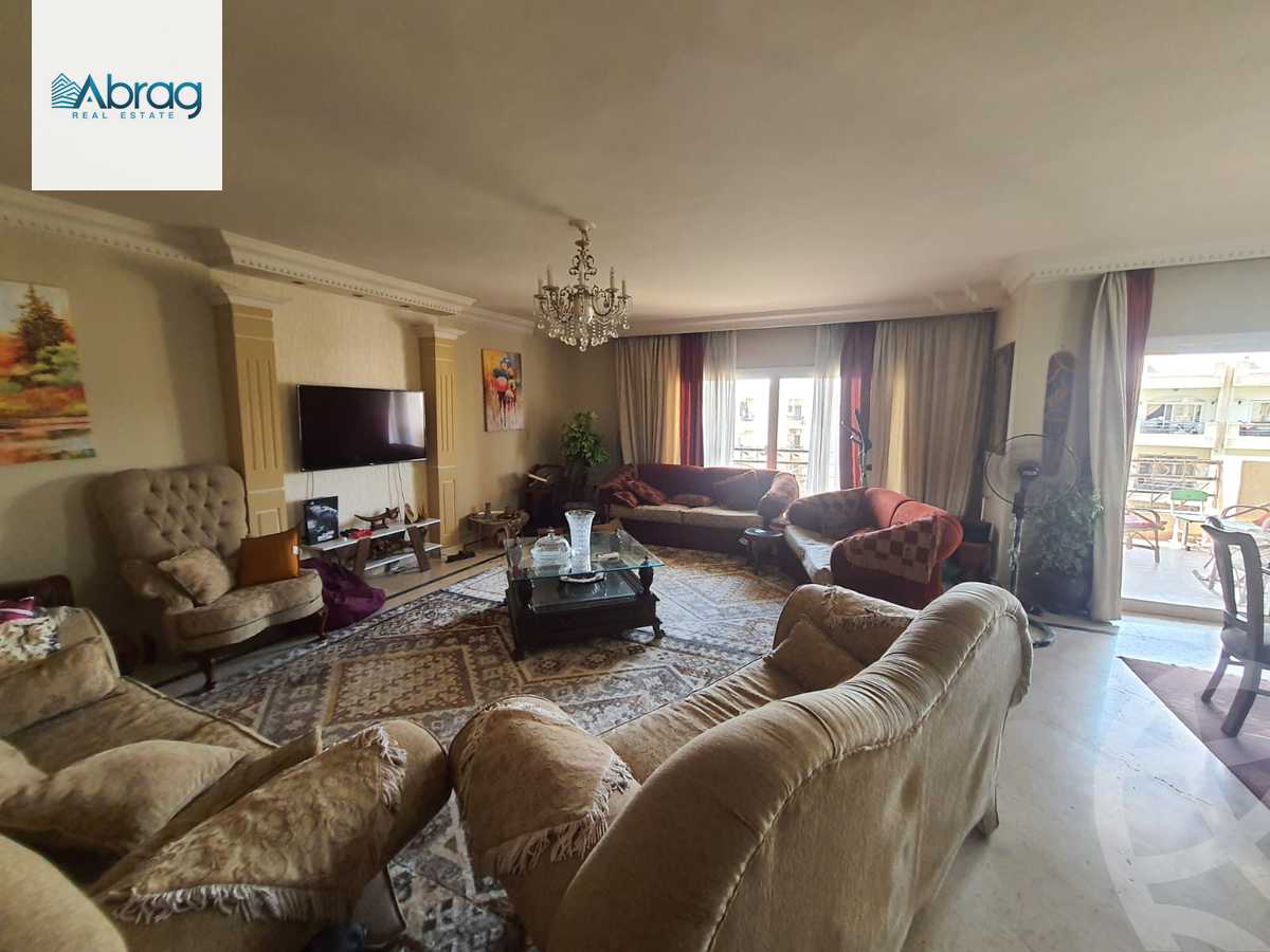 https://aqarmap.com.eg/ar/listing/4378877-for-sale-cairo-el-sheikh-zayed-city-compounds-in-sheikh-zayed-zayed-2000