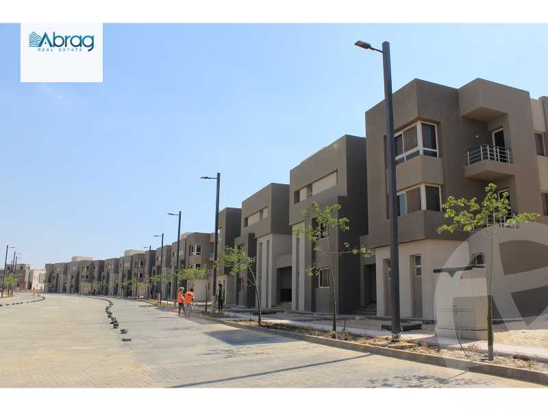 https://aqarmap.com.eg/en/listing/4764952-for-sale-cairo-el-sheikh-zayed-city-compounds-in-sheikh-zayed-etapa