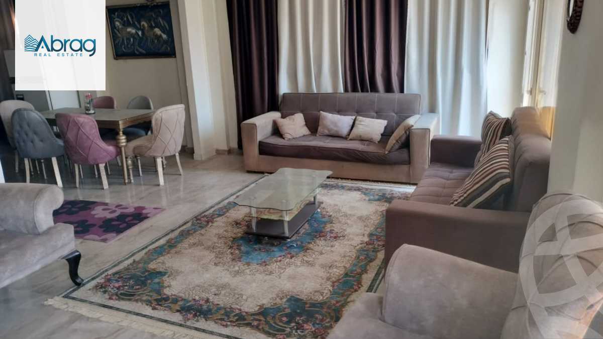 https://aqarmap.com.eg/ar/listing/5313248-for-sale-cairo-el-sheikh-zayed-city-compounds-el-yasmeen-compound