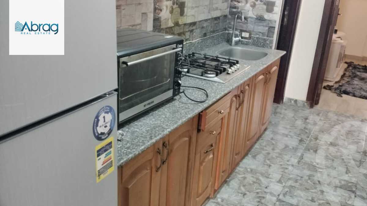 https://aqarmap.com.eg/ar/listing/5313248-for-sale-cairo-el-sheikh-zayed-city-compounds-el-yasmeen-compound