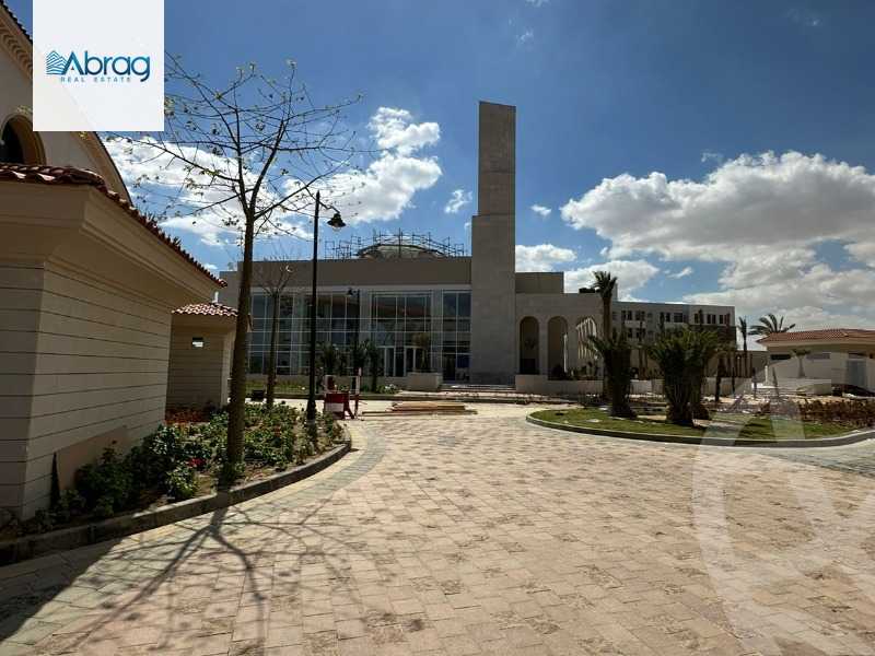 https://aqarmap.com.eg/ar/listing/5359238-for-sale-cairo-el-sheikh-zayed-city-compounds-kmbwnd-fyldj-wyst-dr-llttwyr