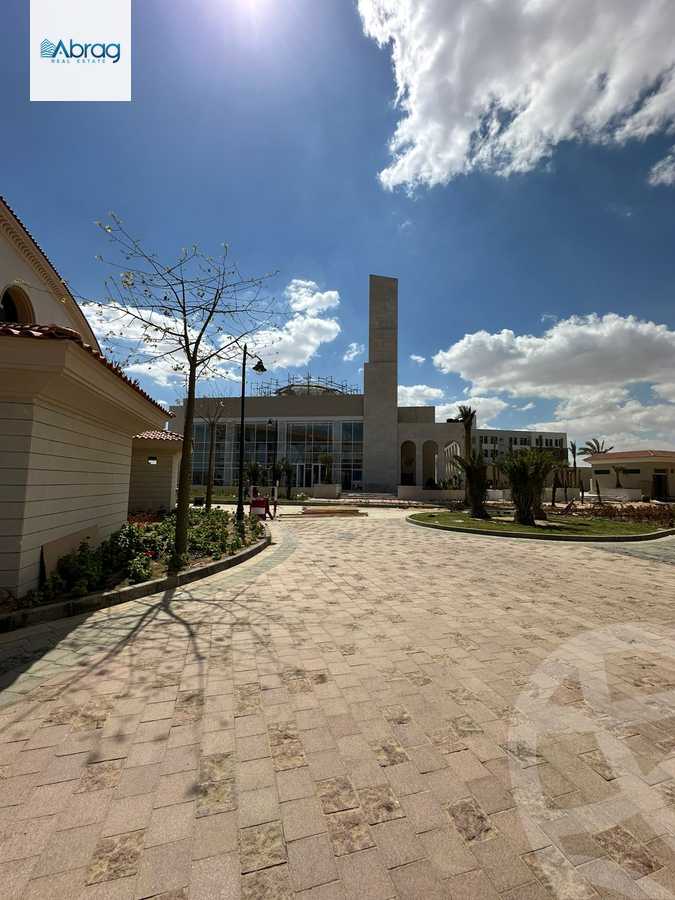 https://aqarmap.com.eg/en/listing/5393101-for-sale-cairo-el-sheikh-zayed-city-compounds-kmbwnd-fyldj-wyst-dr-llttwyr