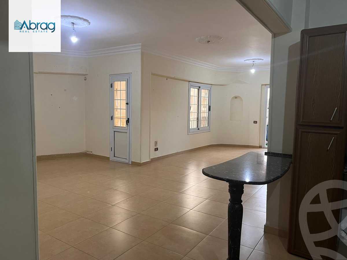 https://aqarmap.com.eg/en/listing/5459756-for-sale-cairo-el-sheikh-zayed-city-el-hay-elsabeaa-lsf