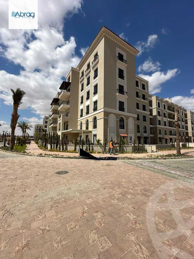 https://aqarmap.com.eg/en/listing/5459947-for-sale-cairo-el-sheikh-zayed-city-compounds-kmbwnd-fyldj-wyst-dr-llttwyr