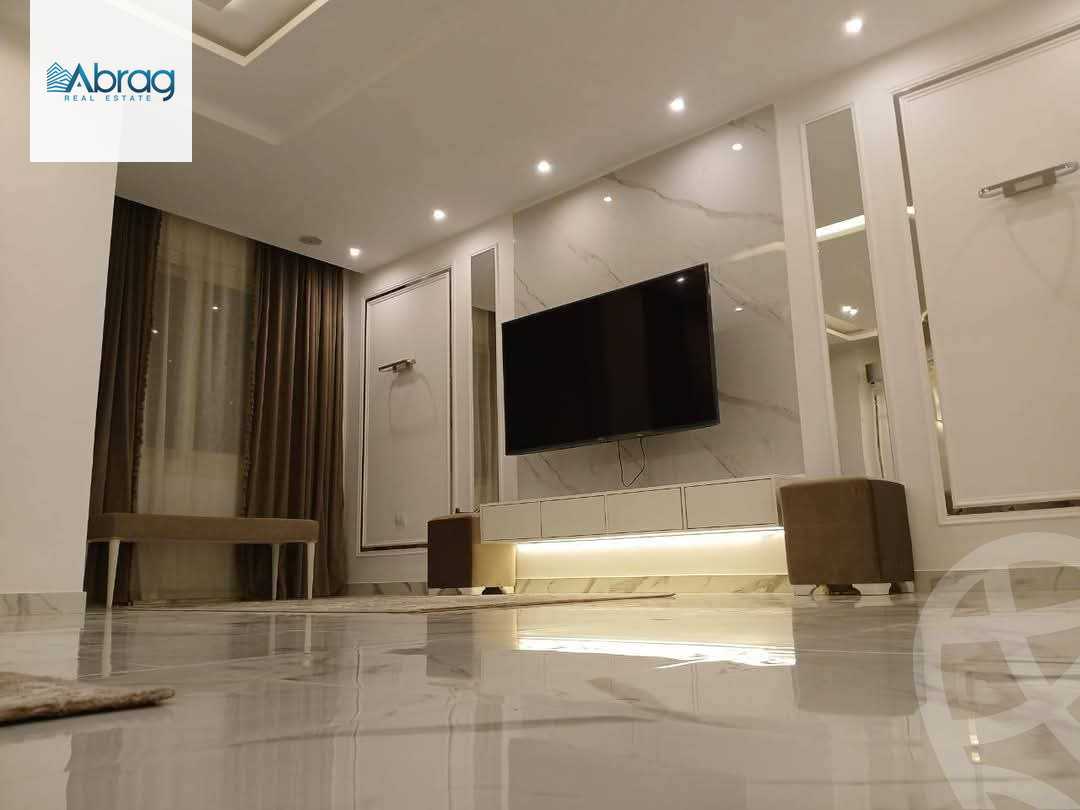 https://aqarmap.com.eg/en/listing/5638771-for-sale-cairo-el-sheikh-zayed-city-el-hay-elthamen-lhkm
