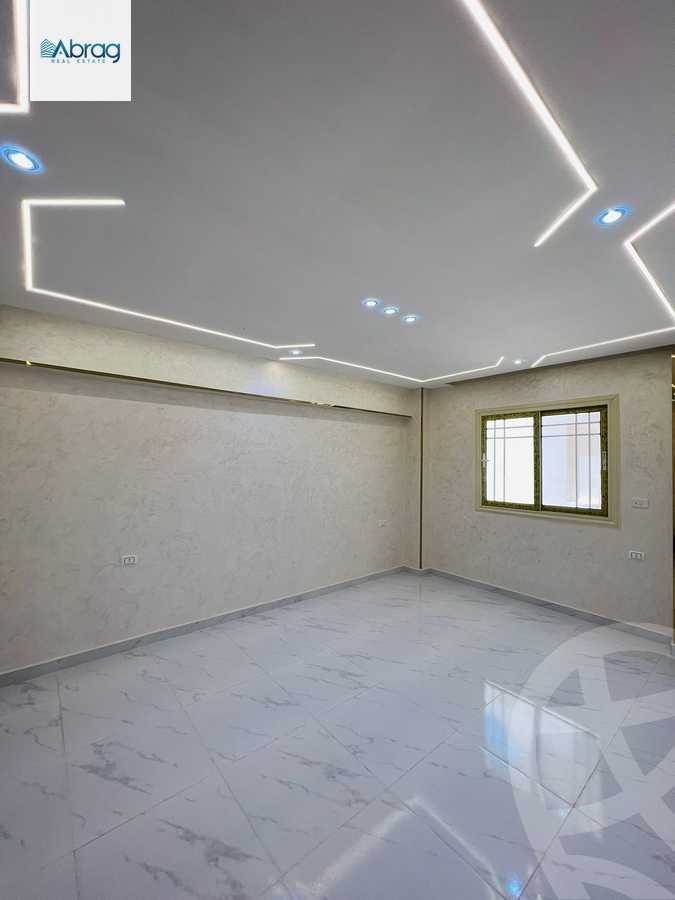 https://aqarmap.com.eg/ar/listing/5638784-for-sale-cairo-el-sheikh-zayed-city-el-hay-elsades-ashaer