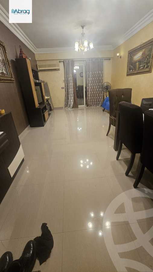 https://aqarmap.com.eg/en/listing/5638852-for-sale-cairo-el-sheikh-zayed-city-compounds-hadayek-el-mohandiseen