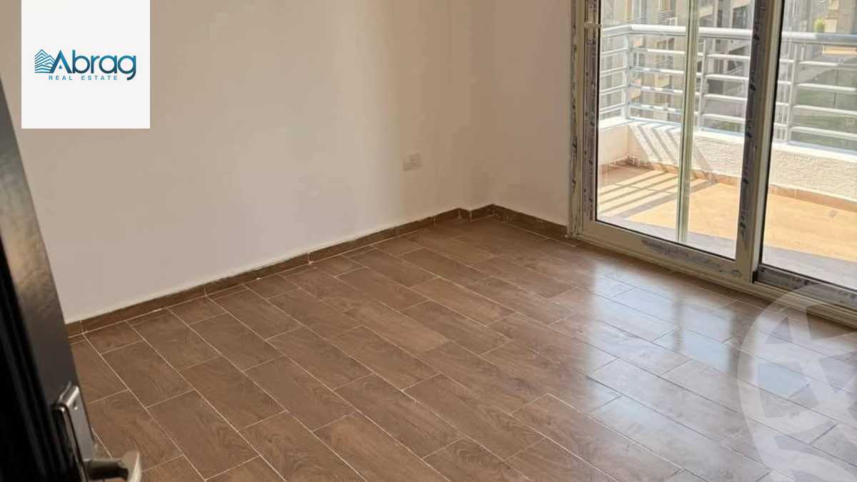 https://aqarmap.com.eg/en/listing/5788961-for-sale-cairo-el-sheikh-zayed-city-compounds-jn-2