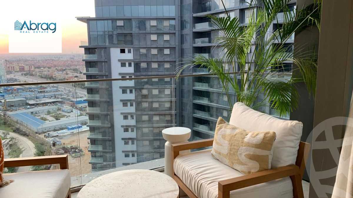 https://aqarmap.com.eg/ar/listing/5817861-for-sale-cairo-el-sheikh-zayed-city-compounds-zyd-wr-llttwyr-park-towers-zed-el-sheikh-zayed-compound