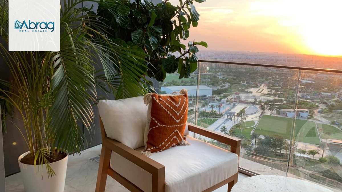 https://aqarmap.com.eg/ar/listing/5817861-for-sale-cairo-el-sheikh-zayed-city-compounds-zyd-wr-llttwyr-park-towers-zed-el-sheikh-zayed-compound