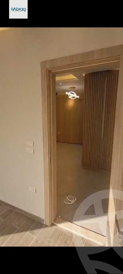 https://aqarmap.com.eg/en/listing/6079767-for-sale-cairo-el-sheikh-zayed-city-compounds-zayed-regency