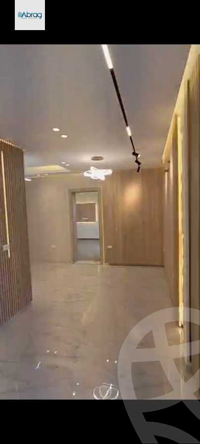 https://aqarmap.com.eg/en/listing/6079767-for-sale-cairo-el-sheikh-zayed-city-compounds-zayed-regency