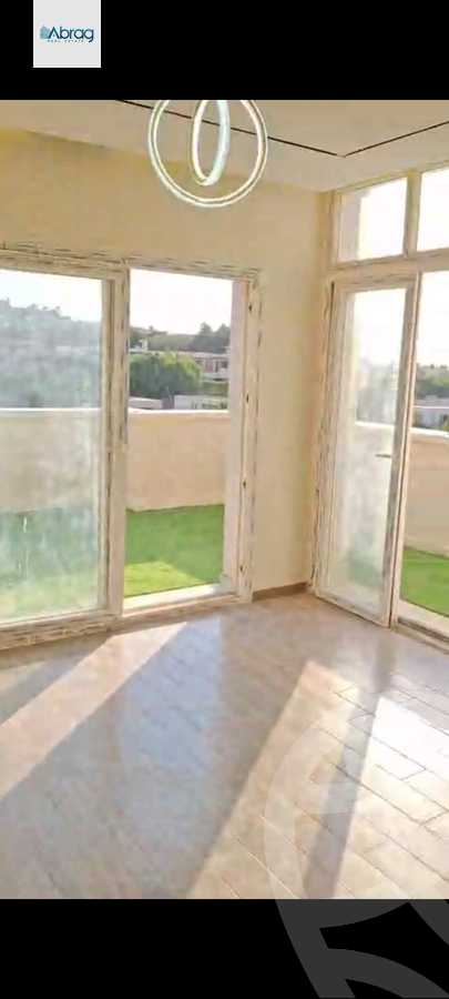 https://aqarmap.com.eg/en/listing/6079767-for-sale-cairo-el-sheikh-zayed-city-compounds-zayed-regency