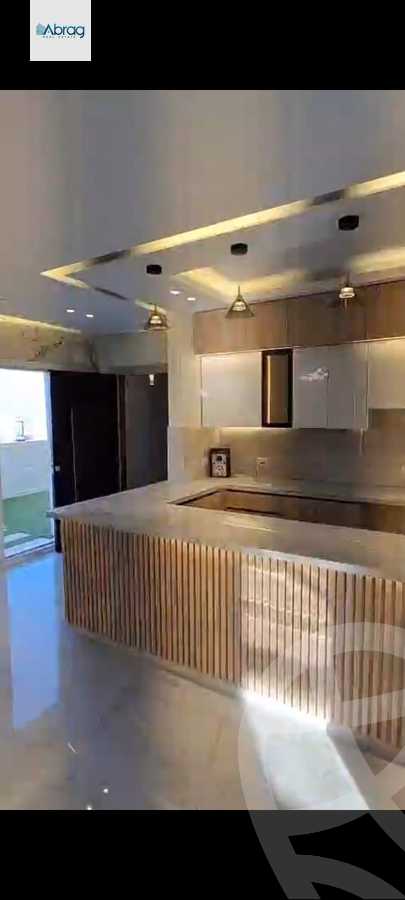 https://aqarmap.com.eg/en/listing/6079767-for-sale-cairo-el-sheikh-zayed-city-compounds-zayed-regency