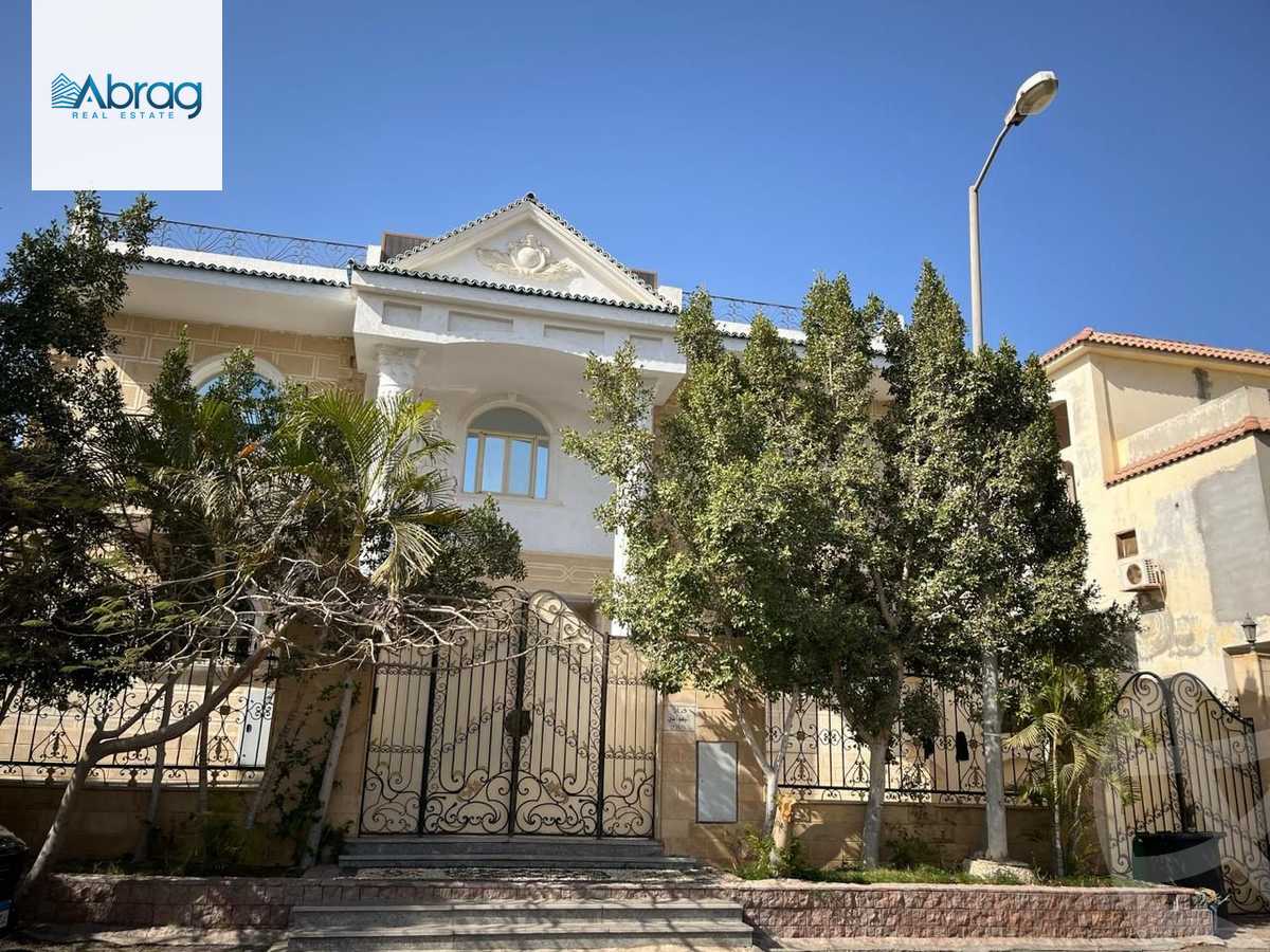 https://aqarmap.com.eg/en/listing/6123868-for-sale-cairo-el-sheikh-zayed-city-compounds-el-yasmeen-compound