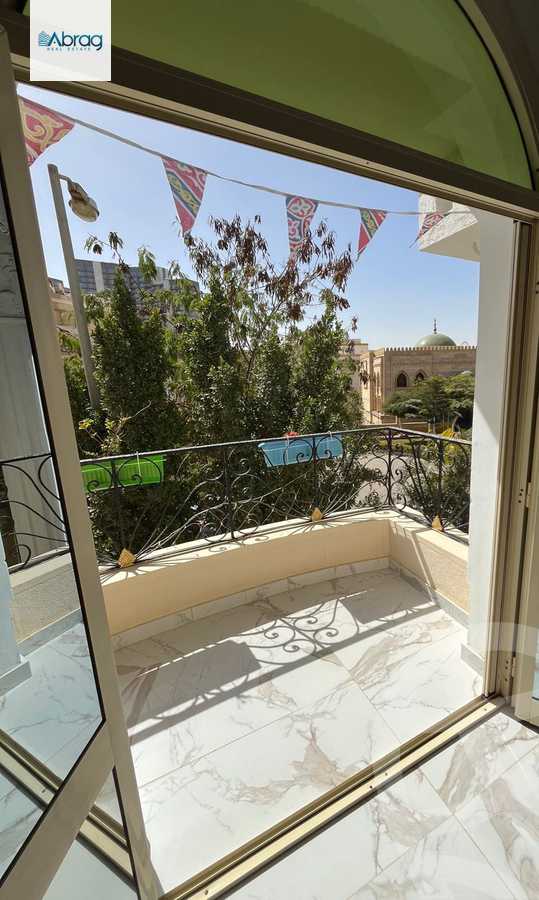 https://aqarmap.com.eg/en/listing/6123868-for-sale-cairo-el-sheikh-zayed-city-compounds-el-yasmeen-compound