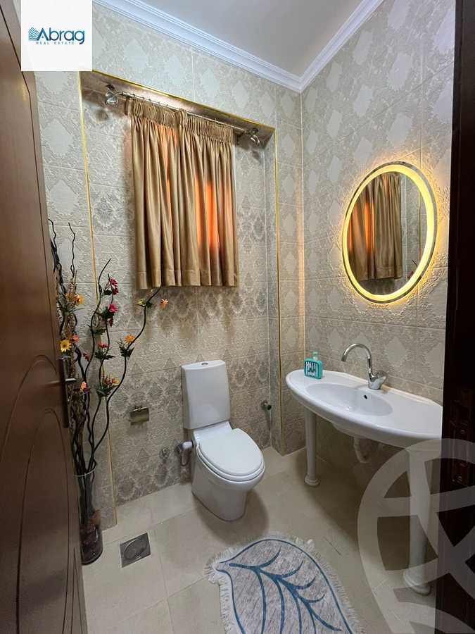 https://aqarmap.com.eg/en/listing/6123868-for-sale-cairo-el-sheikh-zayed-city-compounds-el-yasmeen-compound