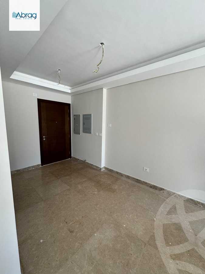 https://aqarmap.com.eg/en/listing/6123765-for-sale-cairo-el-sheikh-zayed-city-compounds-zyd-wr-llttwyr-park-towers-zed-el-sheikh-zayed-compound