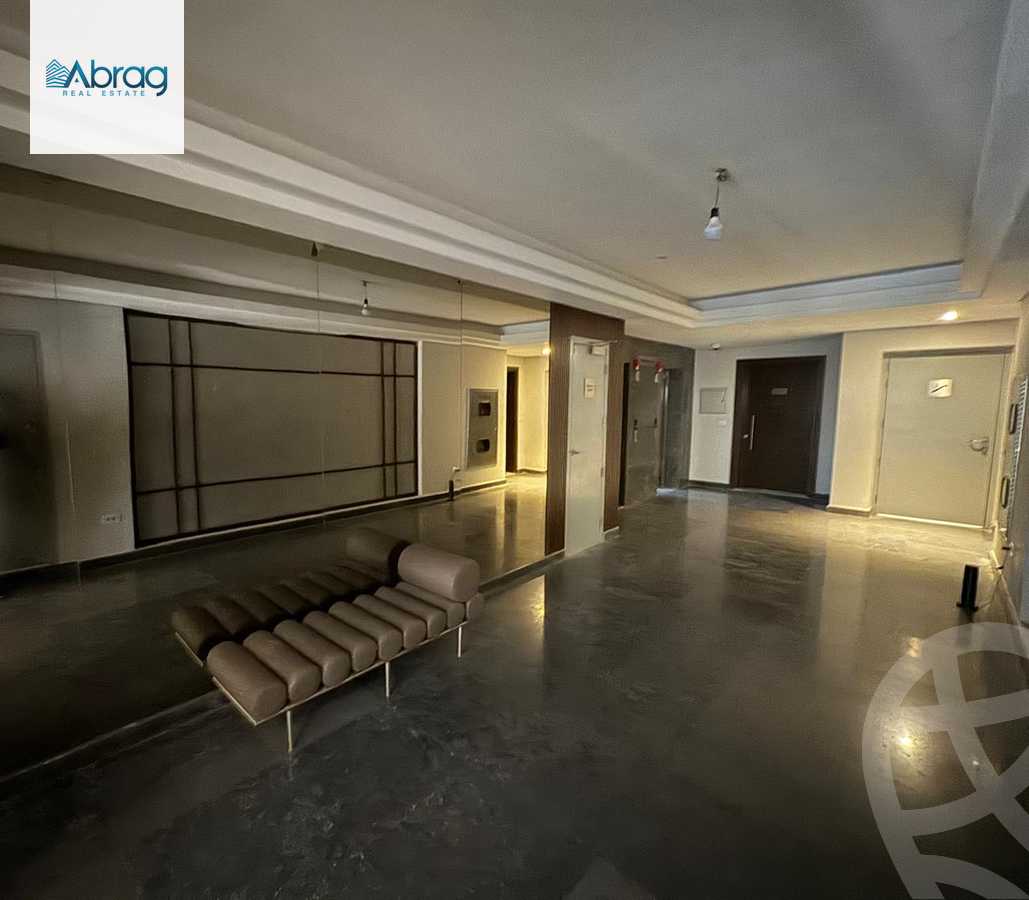 https://aqarmap.com.eg/en/listing/6123765-for-sale-cairo-el-sheikh-zayed-city-compounds-zyd-wr-llttwyr-park-towers-zed-el-sheikh-zayed-compound