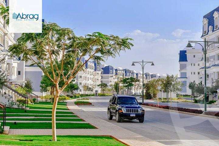 https://aqarmap.com.eg/ar/listing/6106899-for-sale-cairo-new-cairo-compounds-mountain-view-hyde-park
