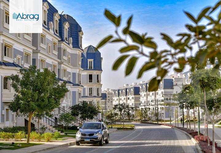 https://aqarmap.com.eg/ar/listing/6106899-for-sale-cairo-new-cairo-compounds-mountain-view-hyde-park