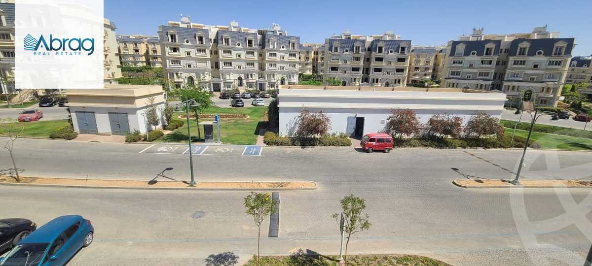 https://aqarmap.com.eg/ar/listing/6106899-for-sale-cairo-new-cairo-compounds-mountain-view-hyde-park