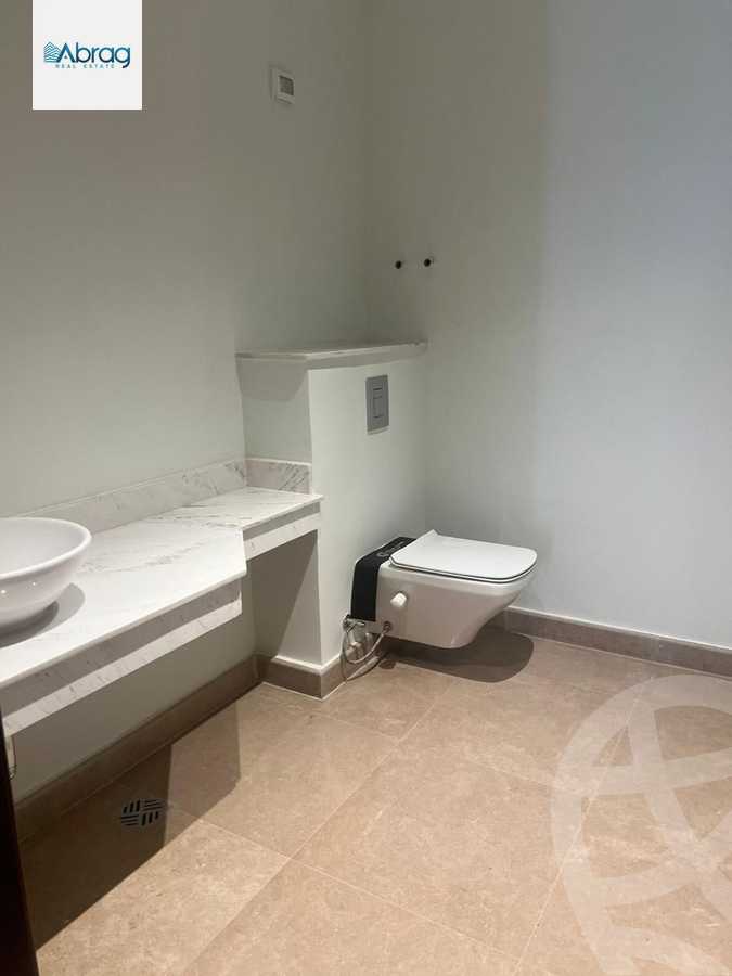 https://aqarmap.com.eg/ar/listing/6154950-for-sale-cairo-el-sheikh-zayed-city-compounds-zyd-wr-llttwyr-park-towers-zed-el-sheikh-zayed-compound